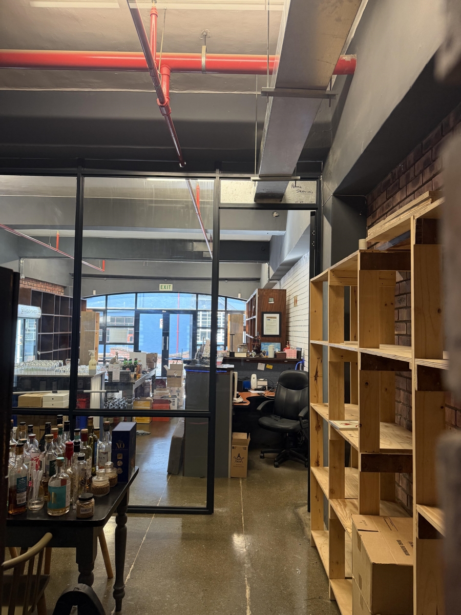 To Let Commercial Property for Rent in Woodstock Western Cape